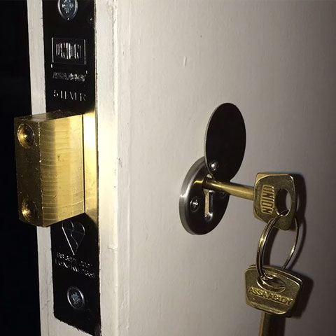 mortice-lock-thwarts-burgerlers mortice lock thwarts burgerlers