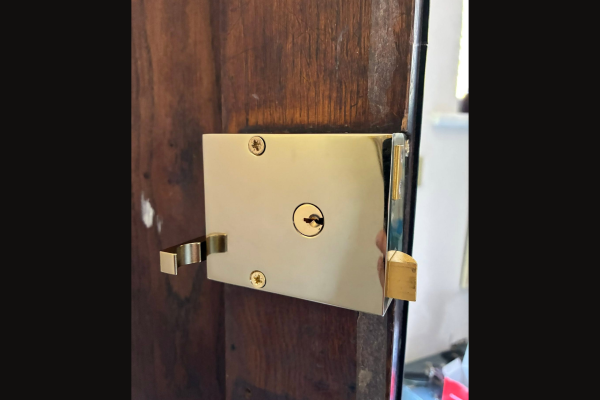 Drawback Nightlatch Replacement